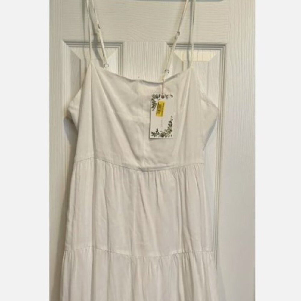 NWT Chelsea & Violet White Keyhole Back Tiered Maxi Dress Sz XL Spaghetti Strap